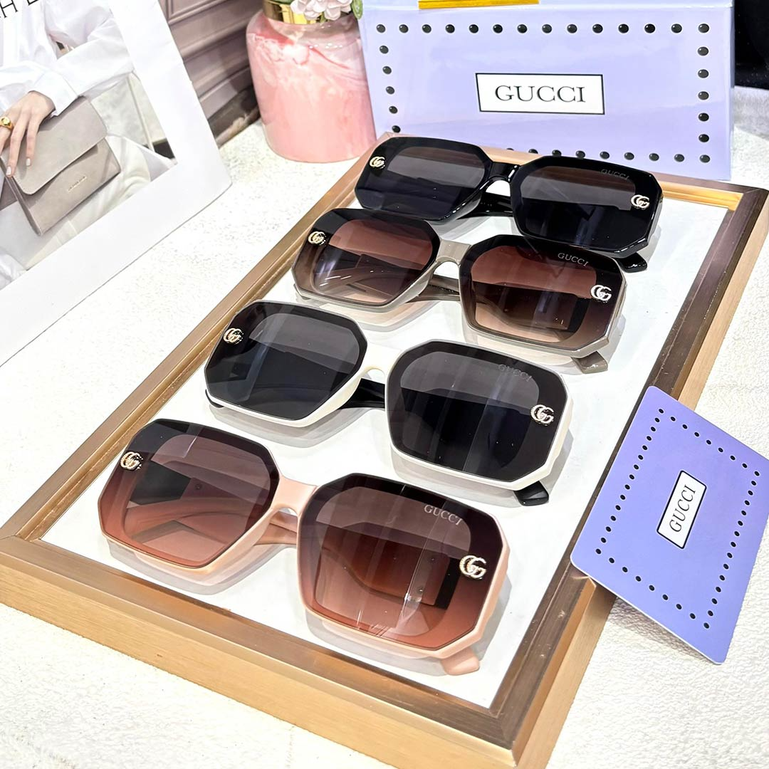 GC Premium Luxury 1307 Women Wayfarers