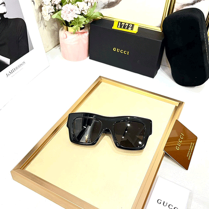 GC Premium Luxury Mirror Quality Wayfarers  1772