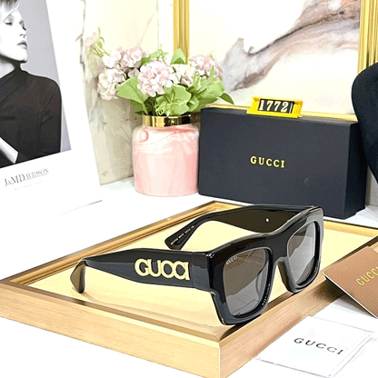 GC Premium Luxury Mirror Quality Wayfarers  1772