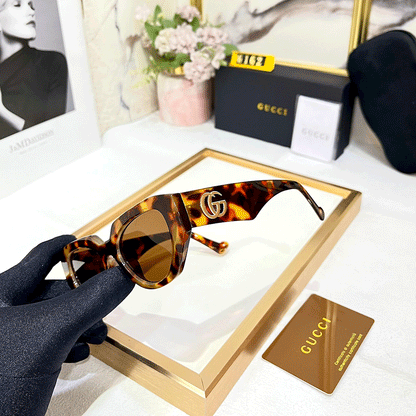 GC Premium Luxury Women’s 6162  Wayfarers