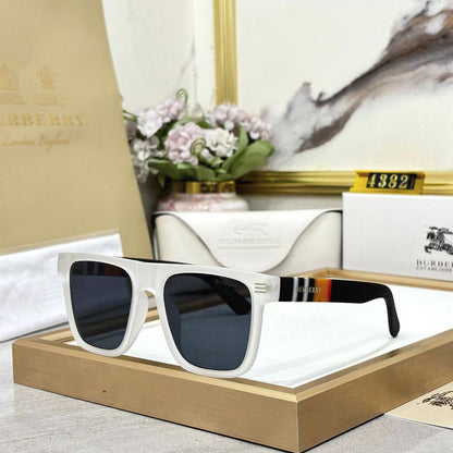 BB Royal 4382 Wayfarers