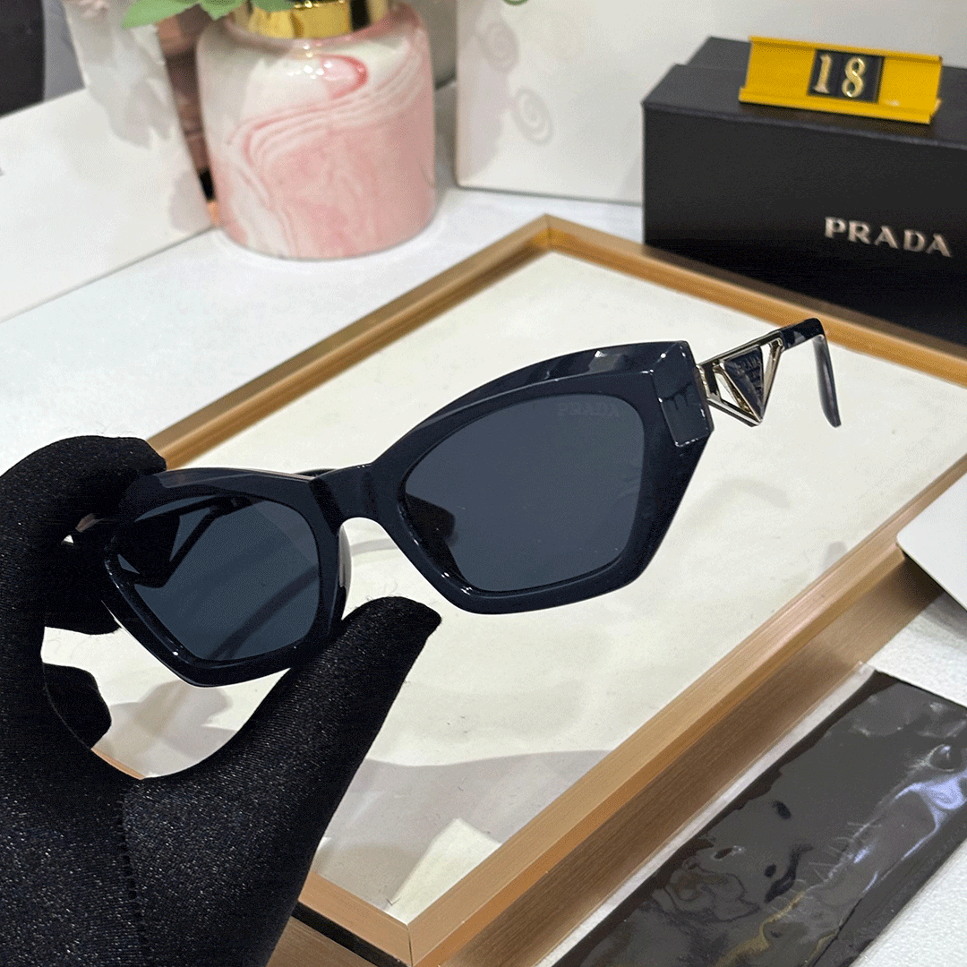 PRDA Premium Luxury 18 Women Wayfarer