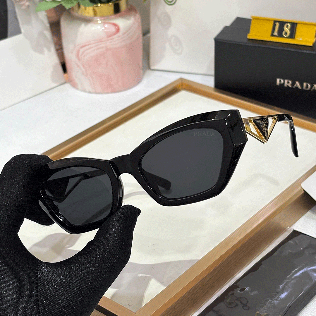 PRDA Premium Luxury 18 Women Wayfarer
